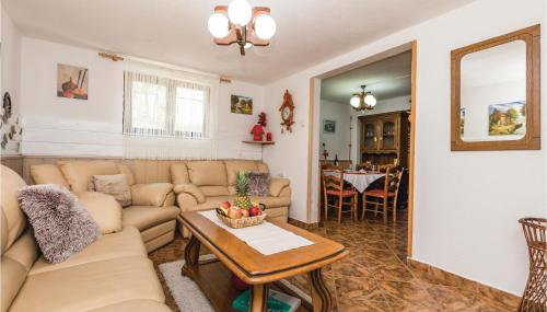 2 Bedroom Beautiful Home In Plaski - Foto 3