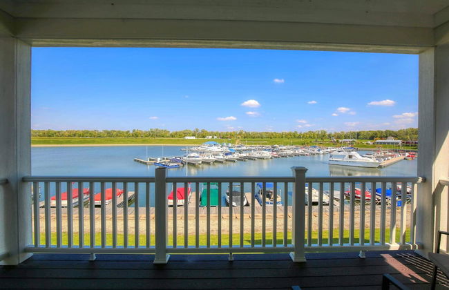 Aphrodite - Photo 17