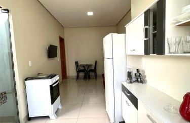 Casa Davisis - PX da JK e Centro - Ate 8 Hospedes - Foto 11