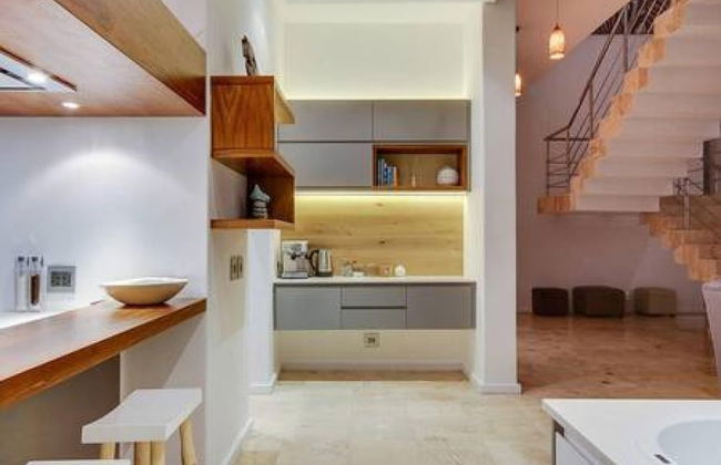 Dual Level Apartment Walking Distance to the Beach Harrier Place - Foto 27