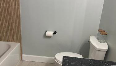 Cozy Couples Retreat 10 minutes to Beach & Downtown - Foto 4