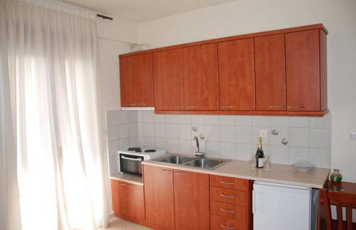 Nikos Apartments - Photo 12