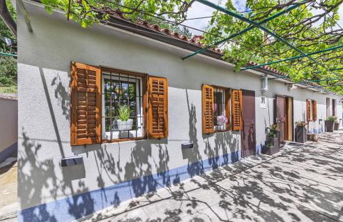 2 Bedroom Cozy Home In Kostrcani - Photo 13