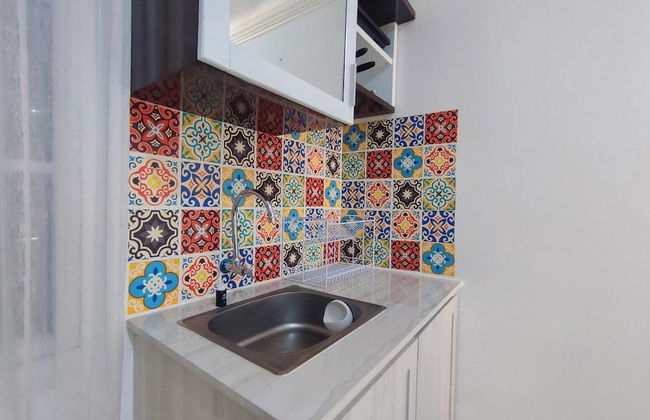 Simple And Homey Studio Room At Paltrow Apartment - Foto 7