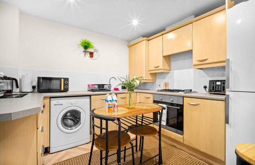 Dote Haven Stylish 2 Bed Apartment - Free Parking and Free High Speed WIFI - Foto 40
