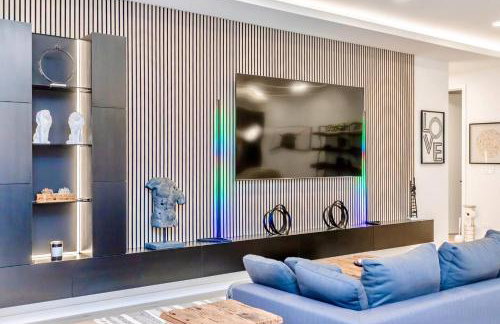 Ultra Modern Luxury - New Construction 4 Bedrooms - Photo 31