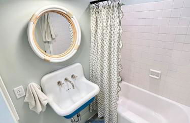 Luxury Lake Home With Dock - Foto 22