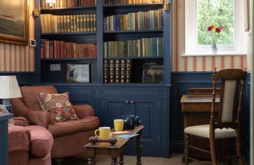 Henge Estate - Large Manor with ensuite double rooms, hot tub and tennis court - Foto 12