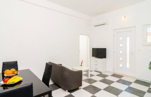 Apartment Amabilis - One Bedroom Apartment with Terrace and City View - Foto 15