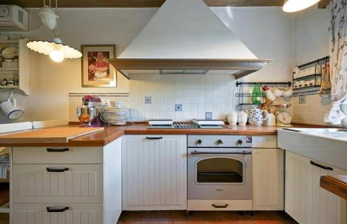 2 Bedroom Amazing Home In Vrtlinovec - Foto 18