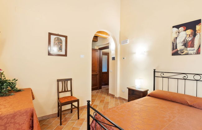 Beautiful Villa in Belforte All'isauro With Swimming Pool - Foto 14