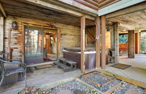 Beartooth Lodge with Hot Tub and Stuart Falls Views - Foto 16