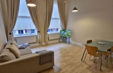 Hollowstone Place, Spacious 2 Bed, City Centre NG1, Sleeps 6,Free Parking - Foto 2