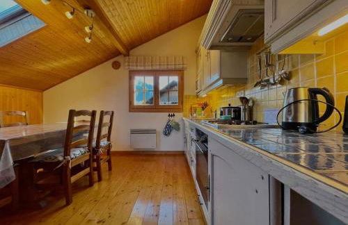 Duplex chaleureux pour 6 à Morillon avec parking - FR-1-624-175 - Foto 8