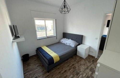 Spacious Villa. Large Rooftop. 4 Bedroom Sleeps 8 - Foto 22