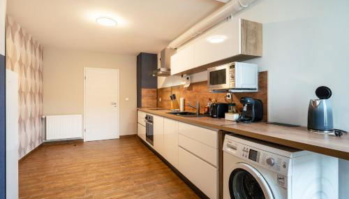 Stylische große 5-Zimmerwohnung-WLAN-Free Parking- - Foto 4