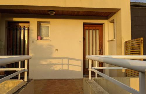 L ESCALE entre DISNEY et PARIS - Foto 12