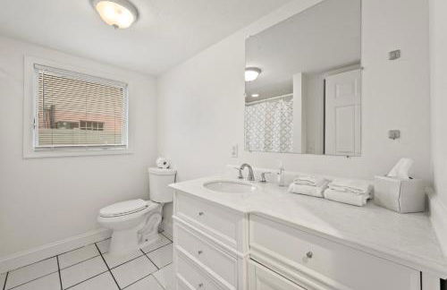 Bonita Beach Waterfront Paradise - Photo 34