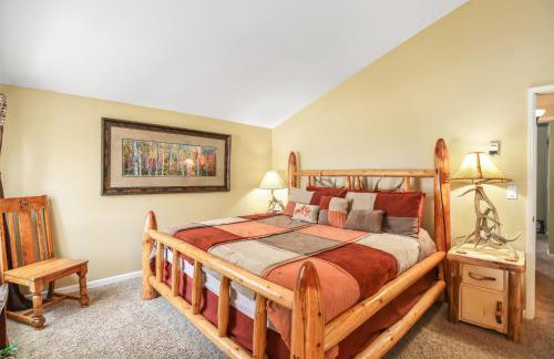 Utopia End-Unit Townhome On the 18th Hole Pool Table Fun Porch with Great Views - Foto 31