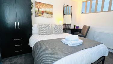 Yastayzzz at Studio 4 Bransford Rd - Foto 4