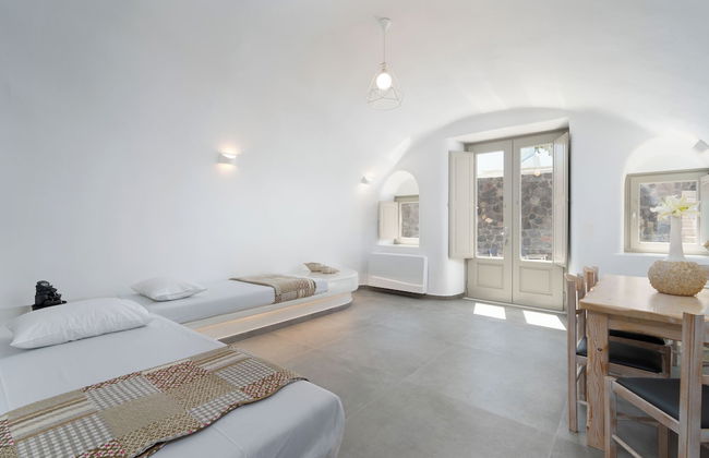 Yiota Collection 4 Suites & 4 Prive Jacuzzi - Foto 43