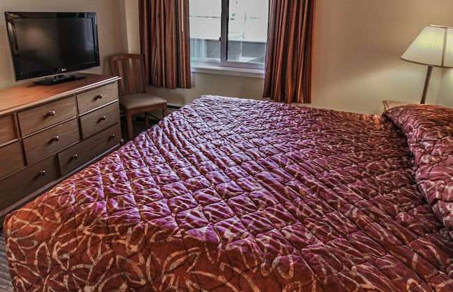 The Village of Loon Mountain - Photo 3