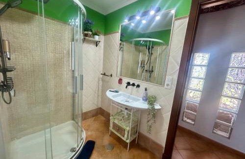 GATU Villa Lurberri, piscina privada, Parking, jardines -Mayores de 25 años y familias " - Foto 21