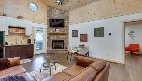 Blue Ridge Mountainside Cottage with Fire Pit! - Foto 4