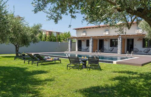 Eightyfour Living with private pool - Foto 43