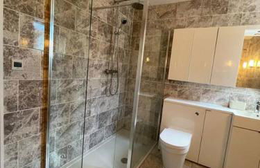 Superb base for exploring Cornwall and Plymouth - Photo 10