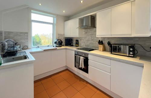 Holly Croft - Foto 7