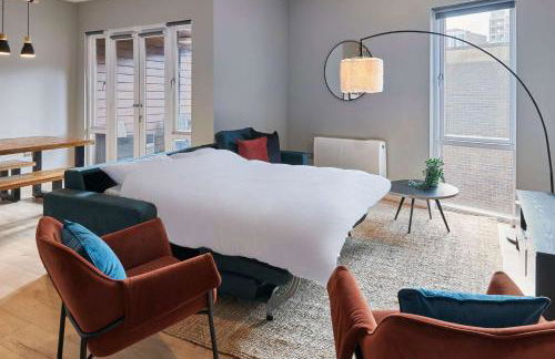 Ropewalks Retreat III - Sleeping 8 Guests with Parking - Foto 8