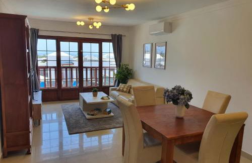 Lujosa Villa 4 hab Piscina, Jacuzzi y Vistas Mar - Photo 32