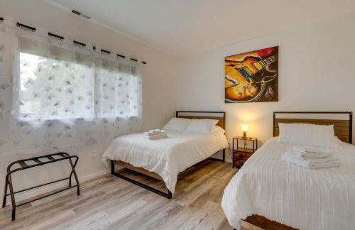 Cozy Kenmore Vacation Rental with Shared Hot Tub! - Foto 13