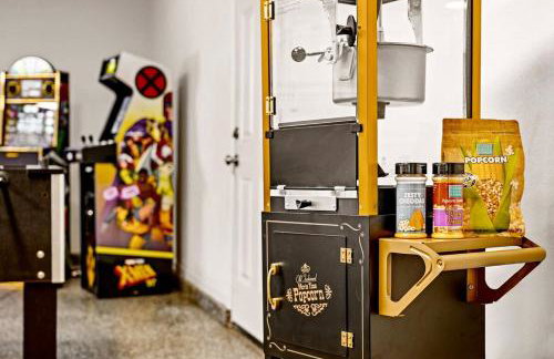 5BR Fun Haven Pool Mini Golf Movie Game room - Foto 26