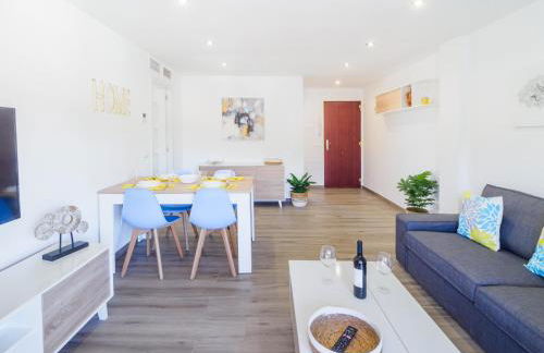 Cubo's Miraflores del Palo Urban - Photo 8