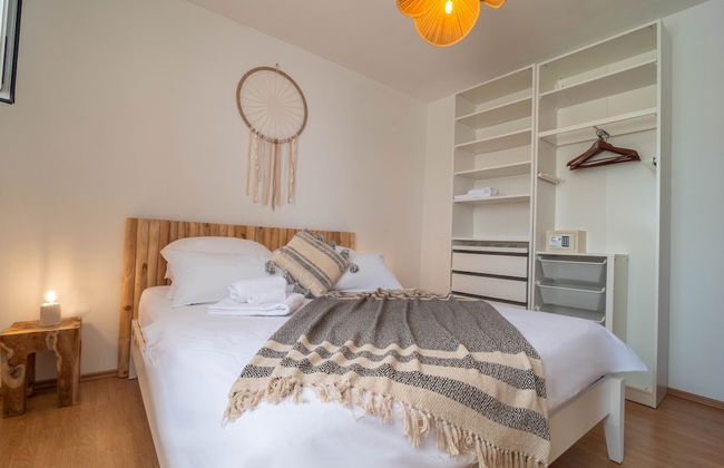 Sunny Apartments - Photo 7