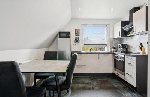 Übernachtung an der A2 - Foto 25