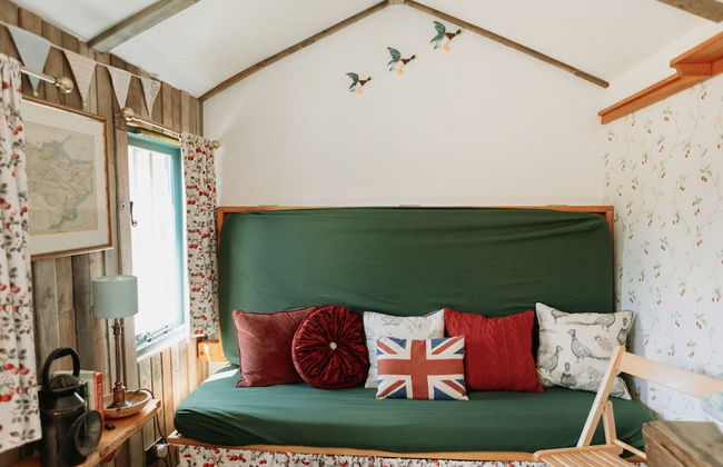 Truly Kentish Holiday Lets - Photo 40