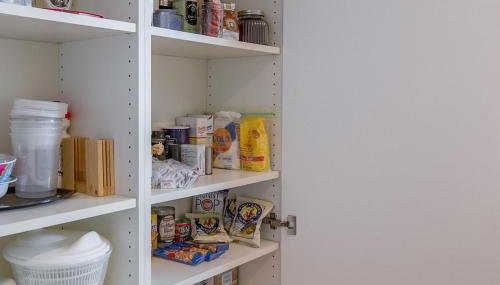 Peaceful Oasis on Munjoy Hill 1st flr 3BR parking - Foto 3