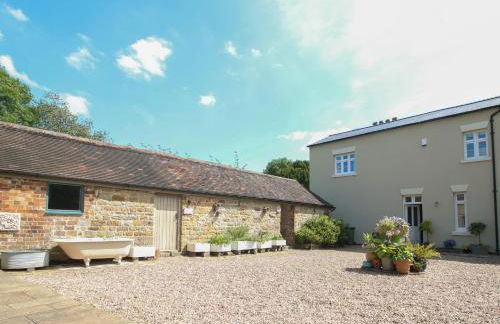 Foxholes Barn - Photo 32