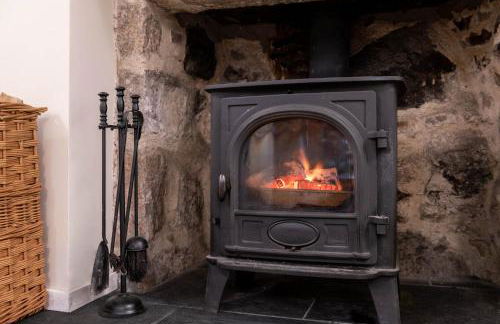 Riverside Cottage with wood fired hot tub in Cairngorms - Foto 3