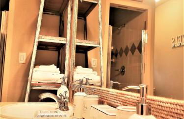 Peak Valley Manor, a Modern Farmhouse - Foto 54