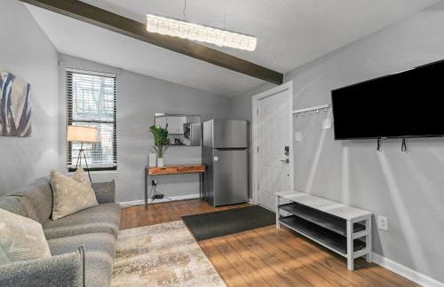 Lawrenceville Central !3 Large and Spacious One Bedroom Apartment with Free Street Parking - Foto 1