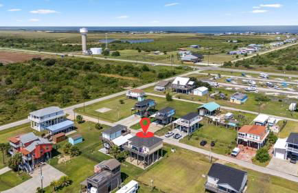 Welcome To Sarenity a 3Bd 2Bth home in Crystal Beach, Tx - Foto 7