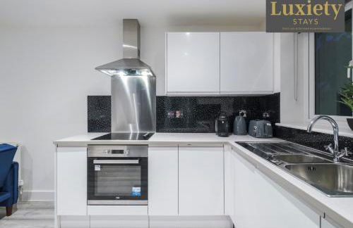 Stylish & Elegant 1BR City Centre near High Street - Foto 62