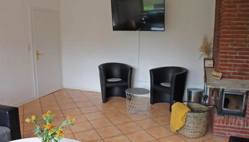 Ferienhaus Heimathafen direkt am Strand mit eingez Garten - Foto 2