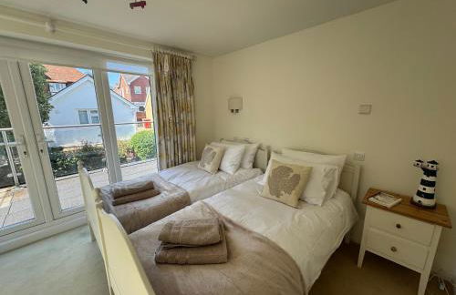 Suzetta Cottage - Photo 28