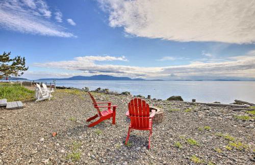 Waterfront Ferndale Home Deck and Beach Access - Foto 1