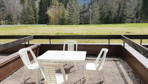 SKI AUX PIEDS et PIEDS DANS L'EAU - Foto 3, Garden